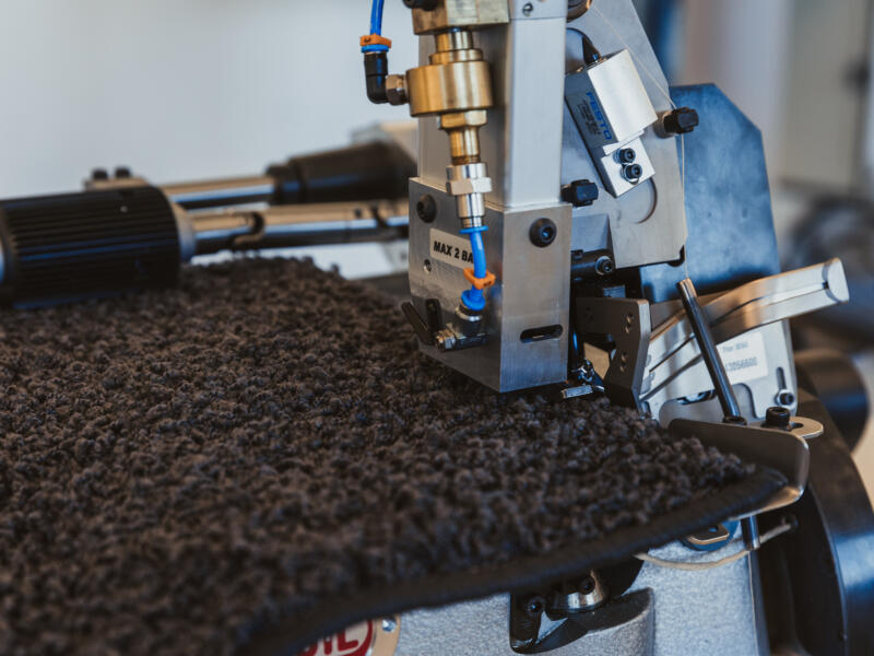 4500 CHC DETAIL1 SIDE